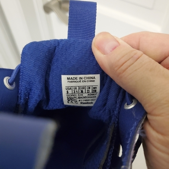 Reebok Colorful Print 3D Ultralite Sneakers Size 6, Walking, Running - Picture 11 of 16